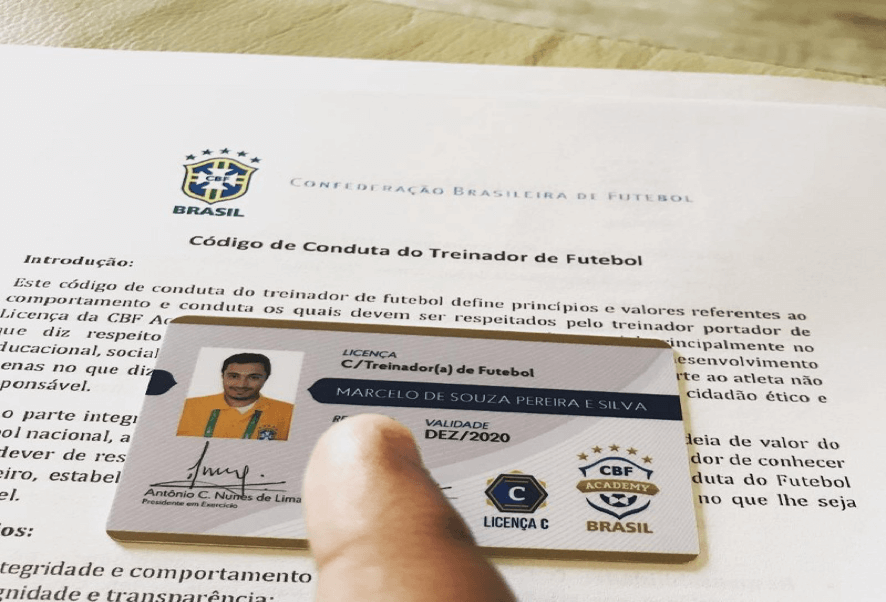 A nossa Licença C do Brasil ainda não vale para “nada” na Europa… Ainda vai demorar, e acho difícil conseguirmos algum tipo de equivalência com a UEFA no momento… | Foto: Marcelo Silva/Arquivo Pessoal
