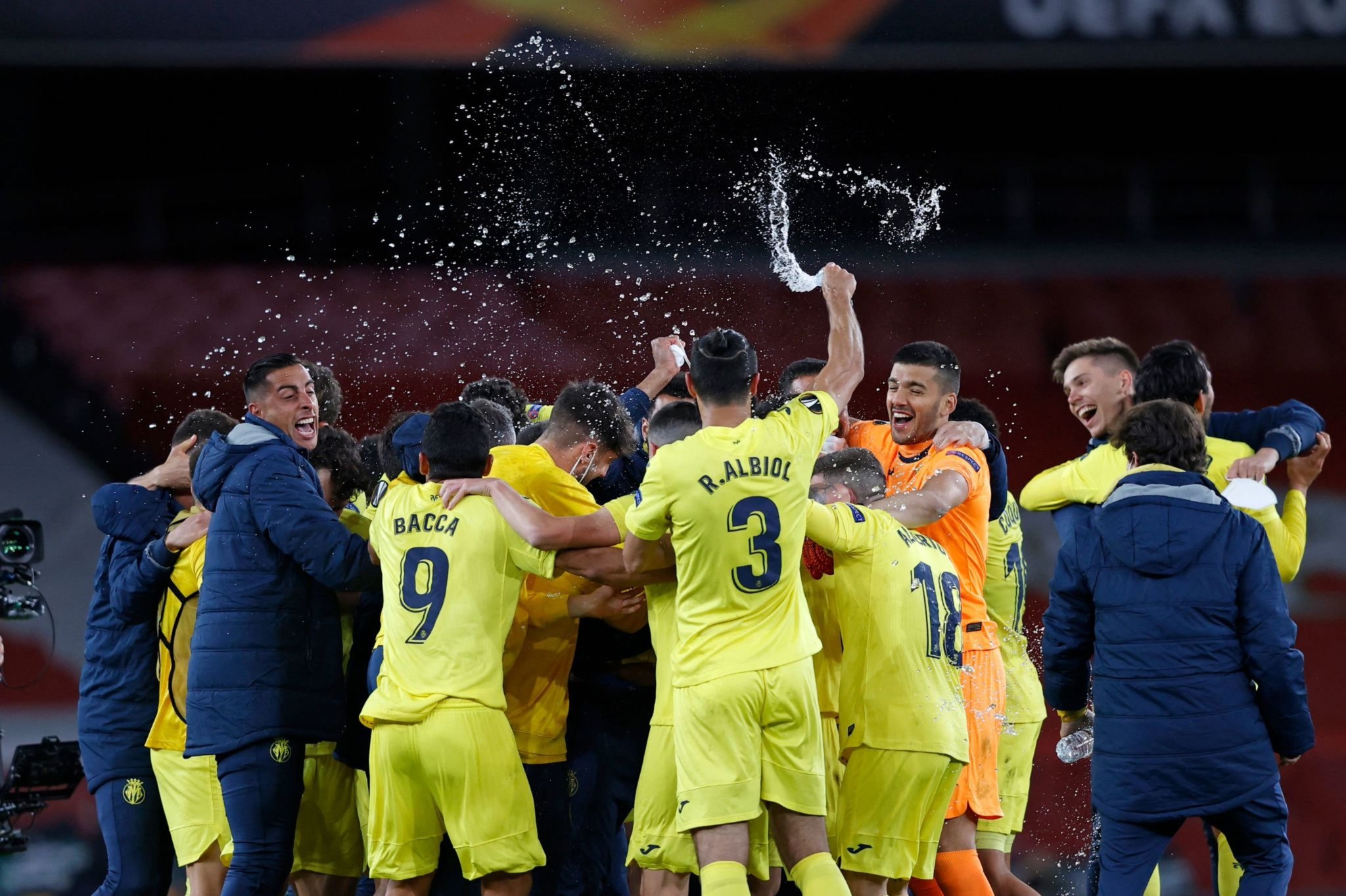 Em sua primeira final europeia da história, o Villarreal desbanca o Arsenal nas semis da Europa League