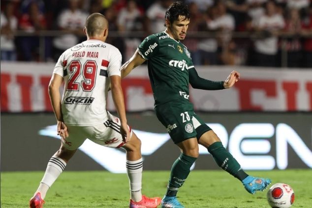 Palmeiras atropela o São Paulo, vira confronto e é campeão paulista em 2022